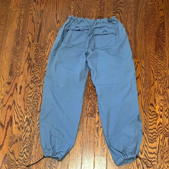 Garage Blue Cargo Pants Women’s Size: Medium - Picture 4 of 5